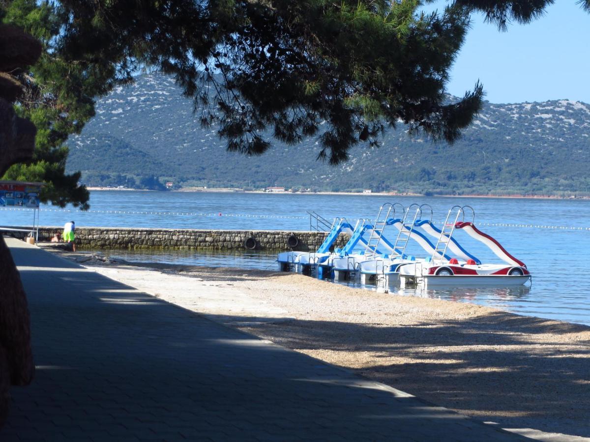 Soline Beach Apartments Biograd Na Moru Dış mekan fotoğraf