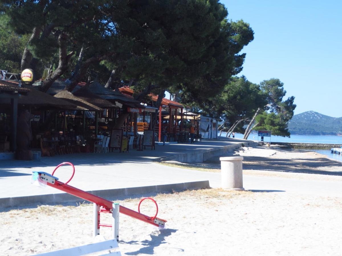 Soline Beach Apartments Biograd Na Moru Dış mekan fotoğraf