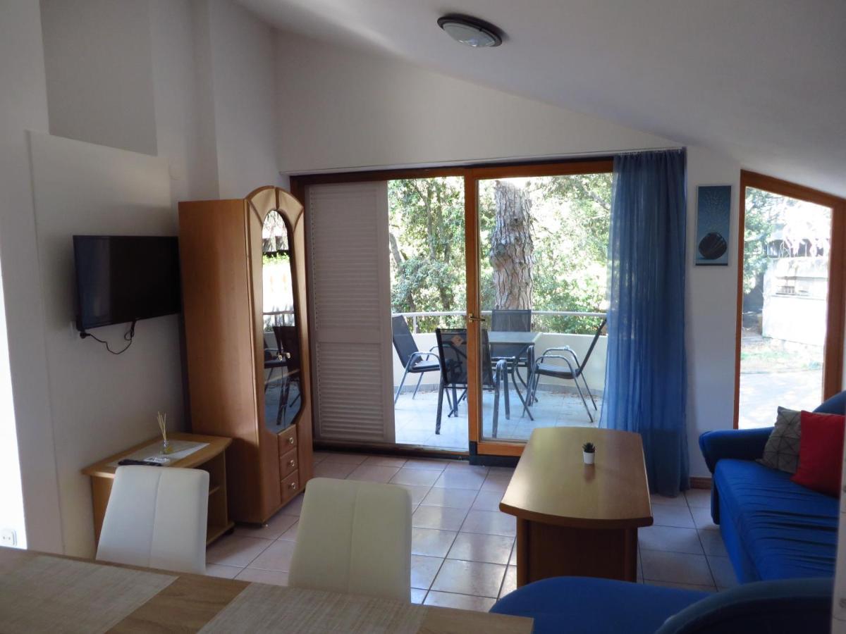 Soline Beach Apartments Biograd Na Moru Dış mekan fotoğraf